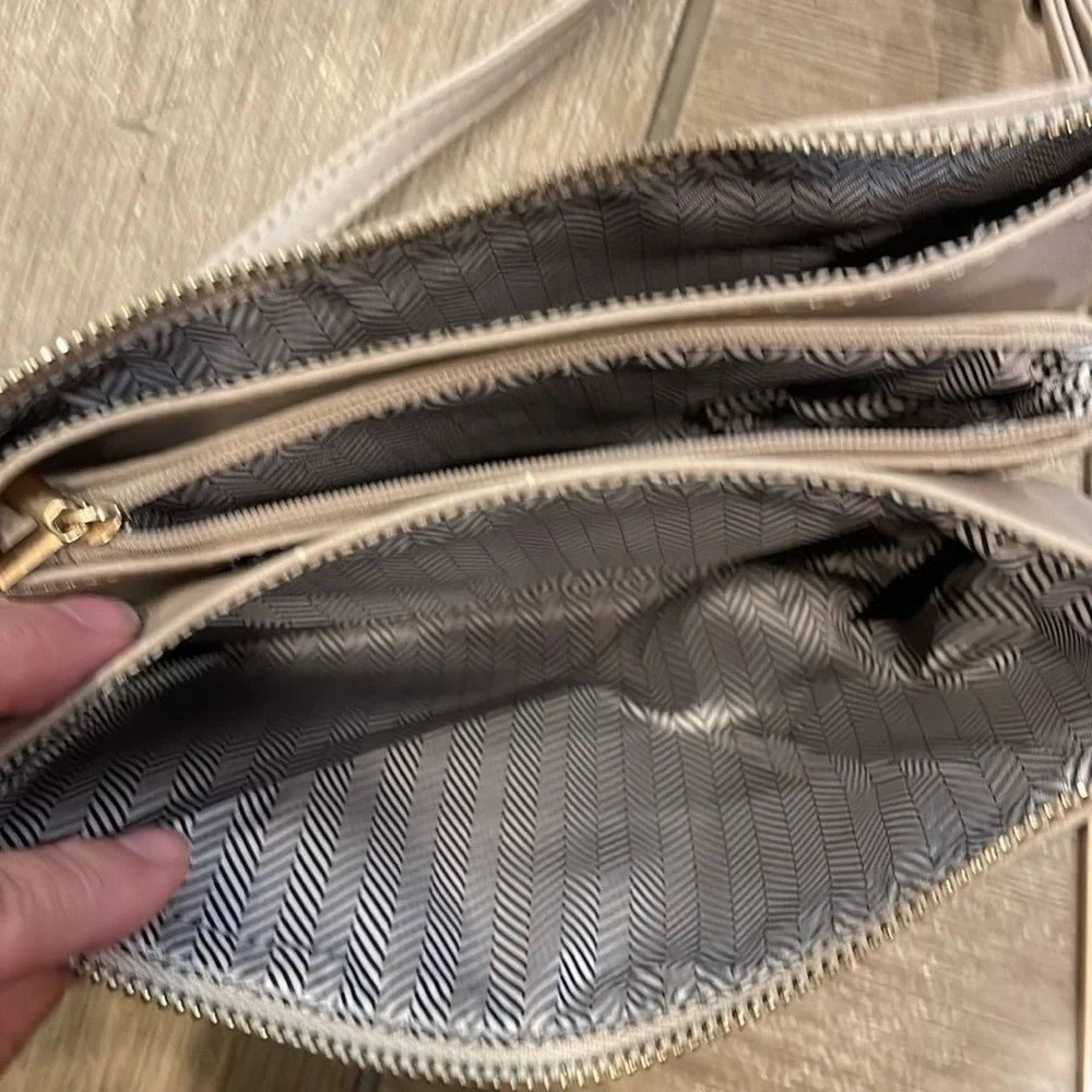 Small cross body purse - beige - Picture 4 of 10
